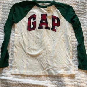 Gap boys medium long sleeve shirt